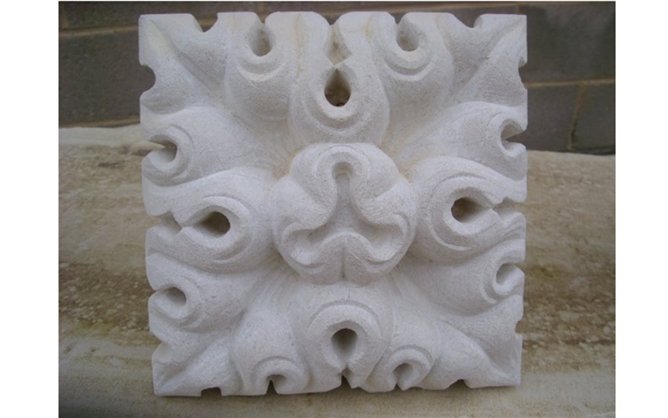 Stone feature